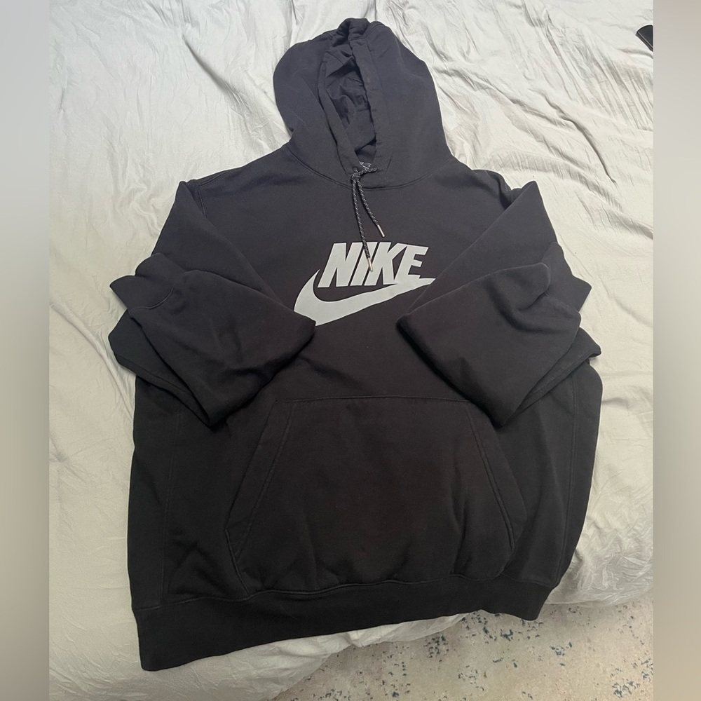 Black Nike hoodie large